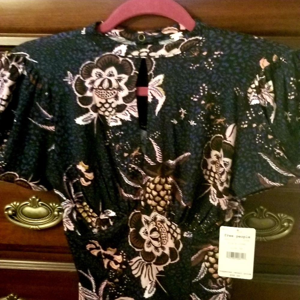 Free people's top